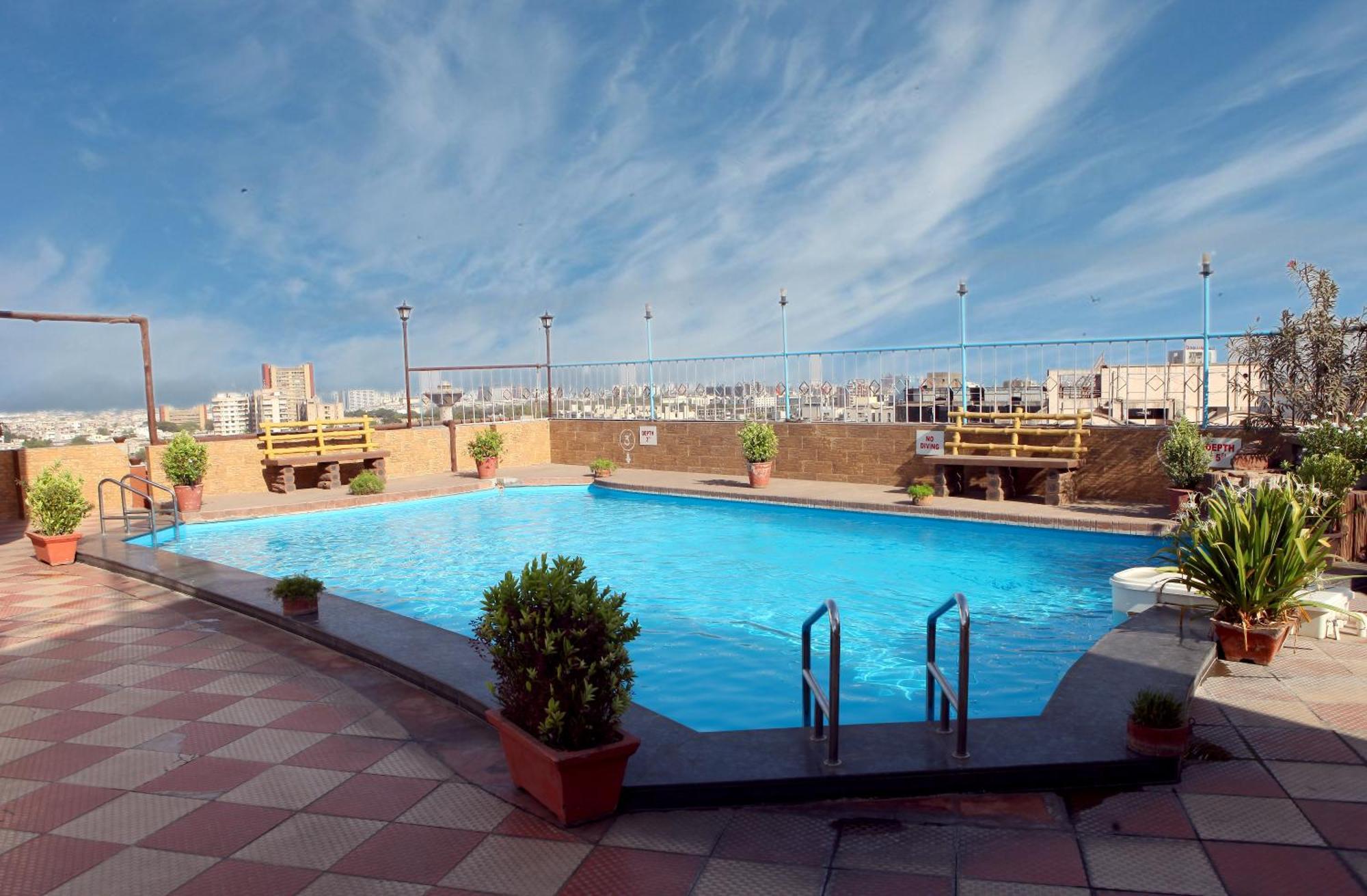 Lords Plaza Surat Hotel Exterior photo